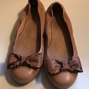 VIONIC Classic Flats With Bows “ZELDA”